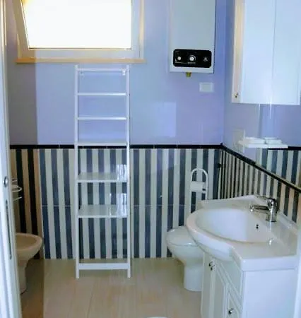 Ferienhaus La Casetta Di Telemaco Castiglioncello